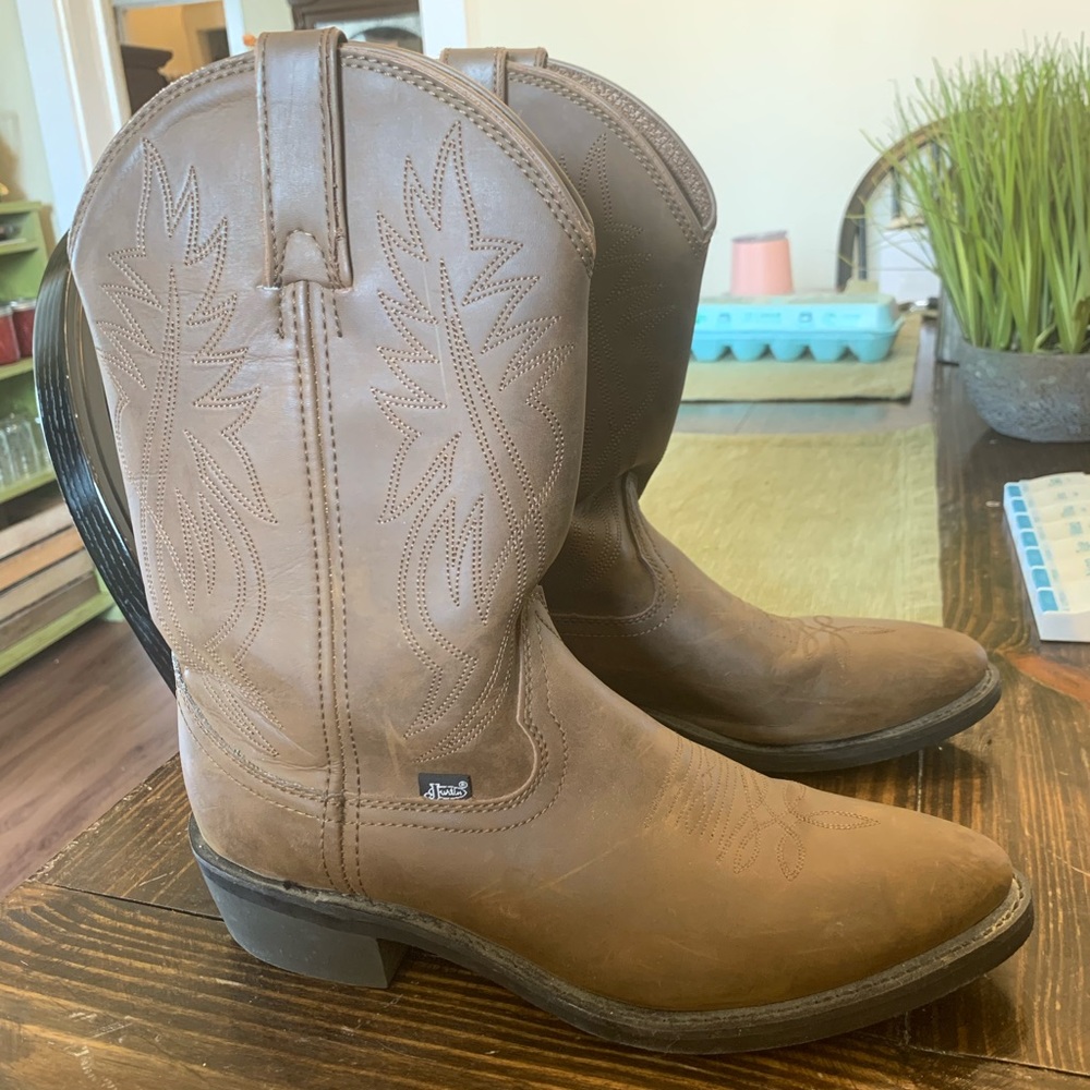 Justin Cowboy Boots